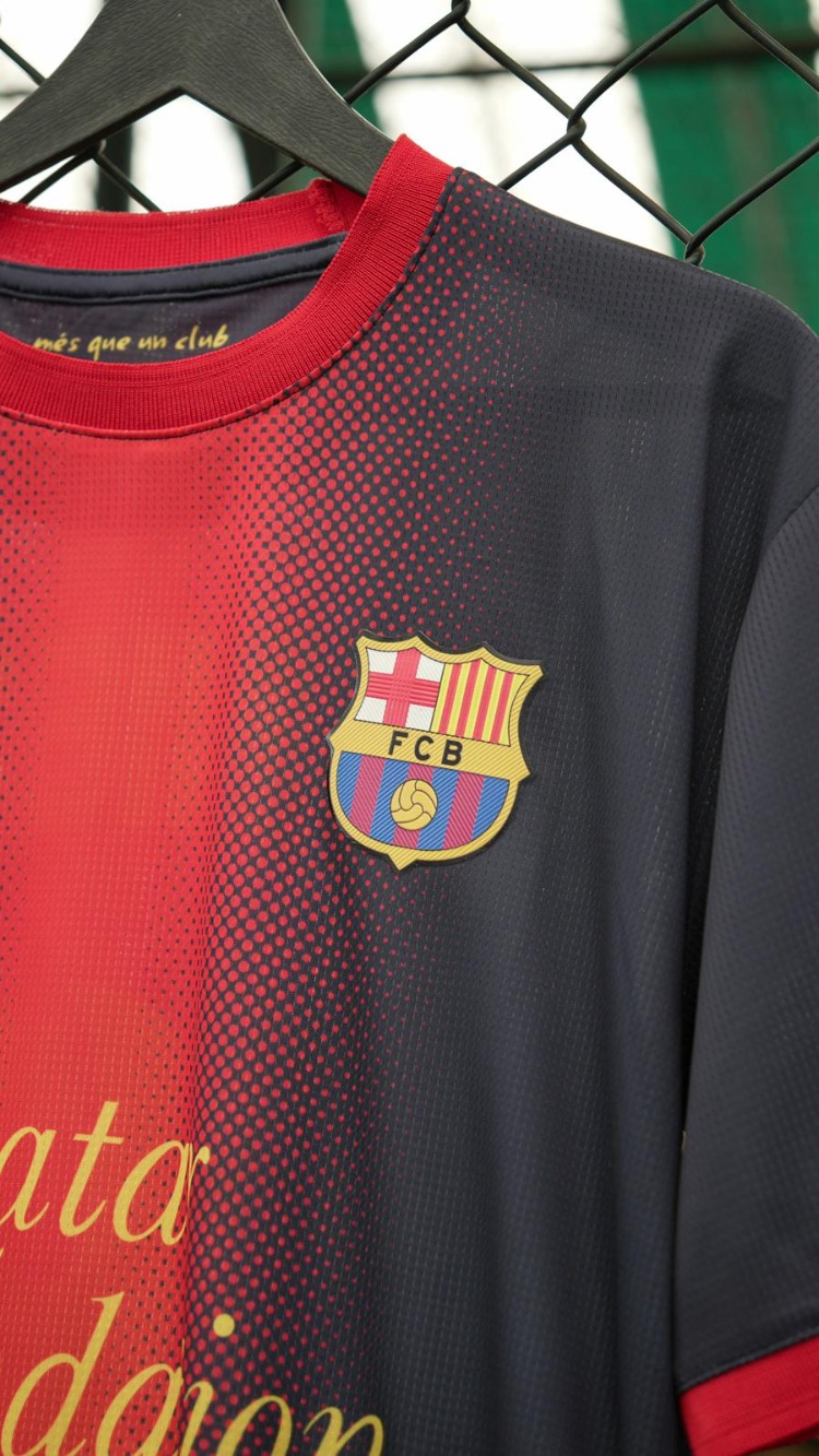 Premium Kalite Retro Forma Iniesta #8 Barcelona 2012