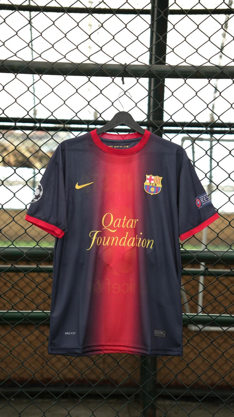 Premium Kalite Retro Forma Iniesta #8 Barcelona 2012