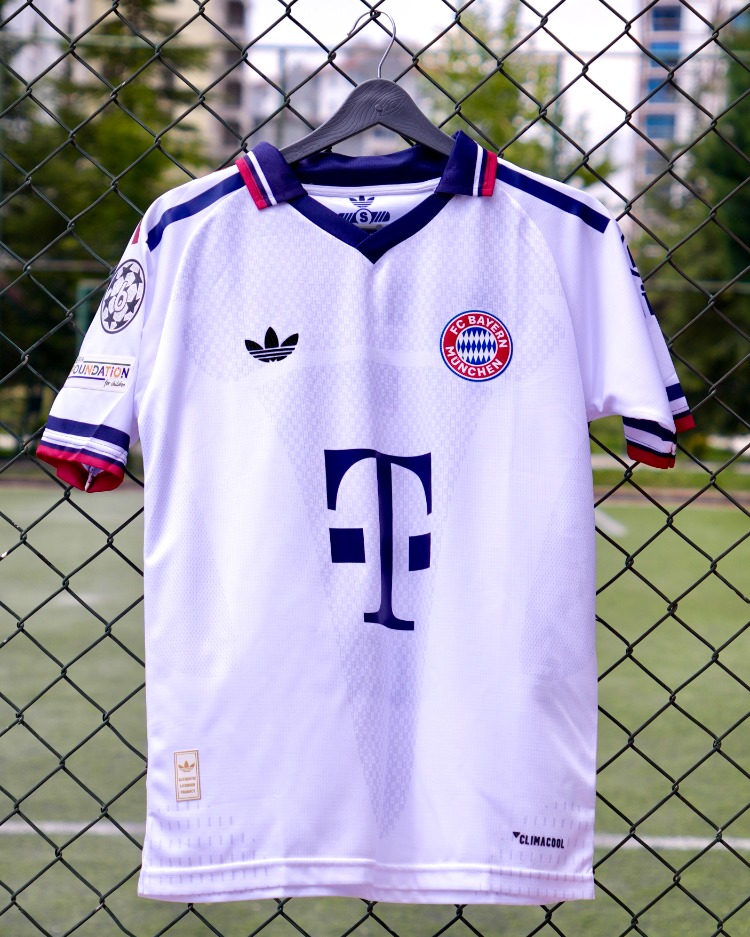 İthal Kalite Bayern Münih Forma Olise #17 2026-27