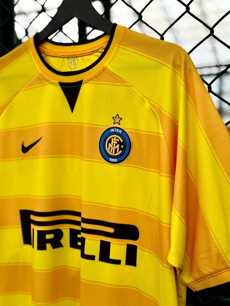 Premium Kalite Retro Forma Adriano #10 Inter Sarı 03/04