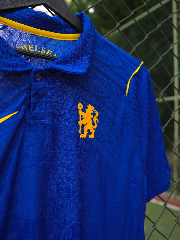 İhraç fazlası Chelsea 2026-27 Mavi İsimsiz