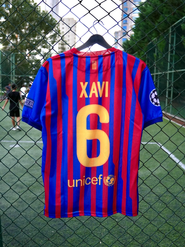 Premium Kalite Retro Forma Xavi #6 Barcelona 2011-2012
