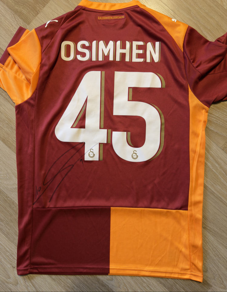Galatasaray Osimhen İmzalı Forma