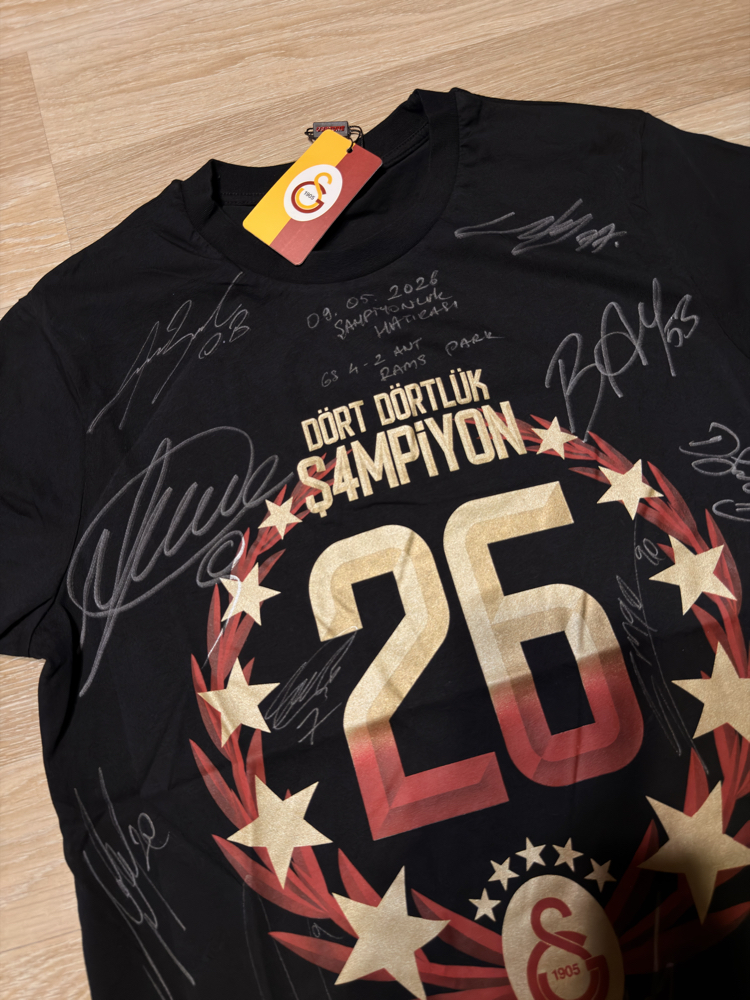 Galatasaray İmzalı Şampiyonluk Tshirti 