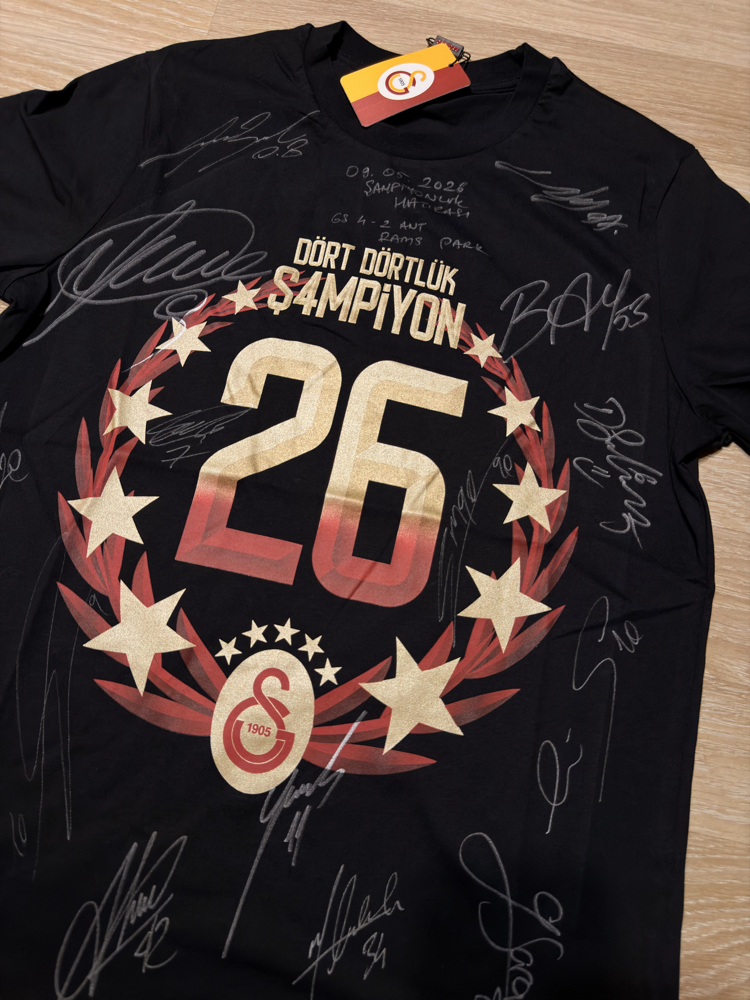 Galatasaray İmzalı Şampiyonluk Tshirti 