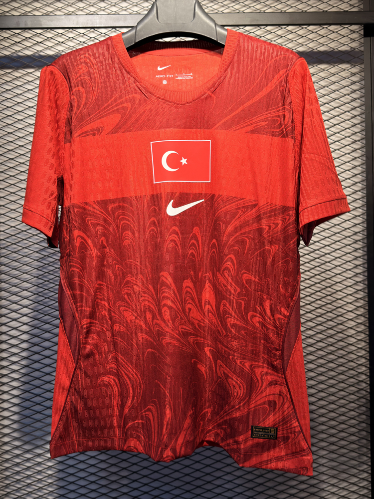 TÜRKİYE MİLLİ TAKIMI 2026 DÜNYA KUPASI ÖZEL KIRMIZI FORMA