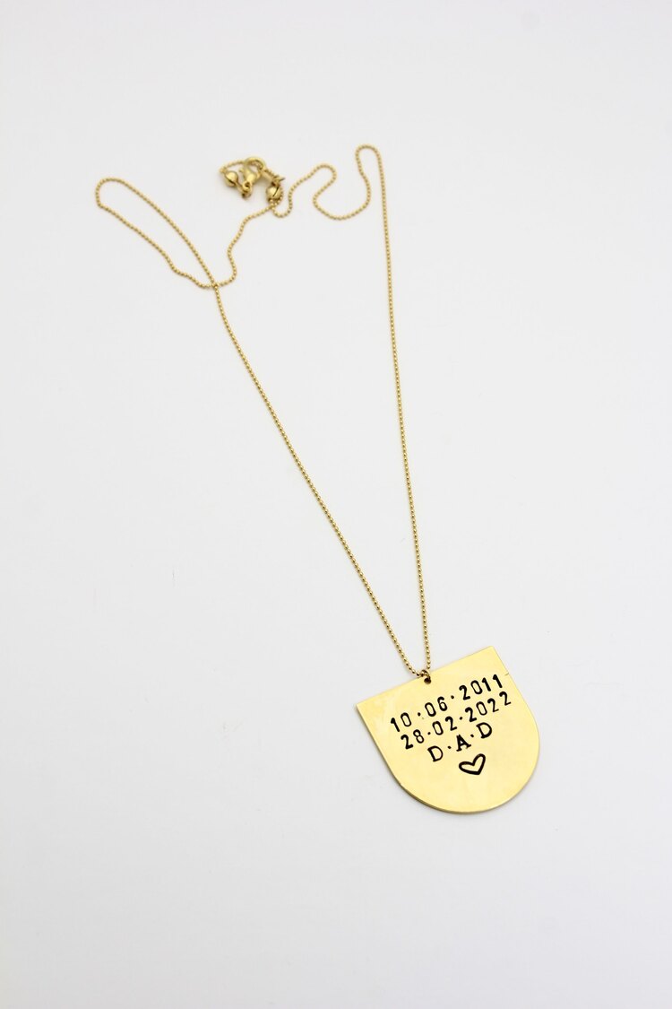 Madalyon Plaka Kolye | Gold | SANA ÖZEL