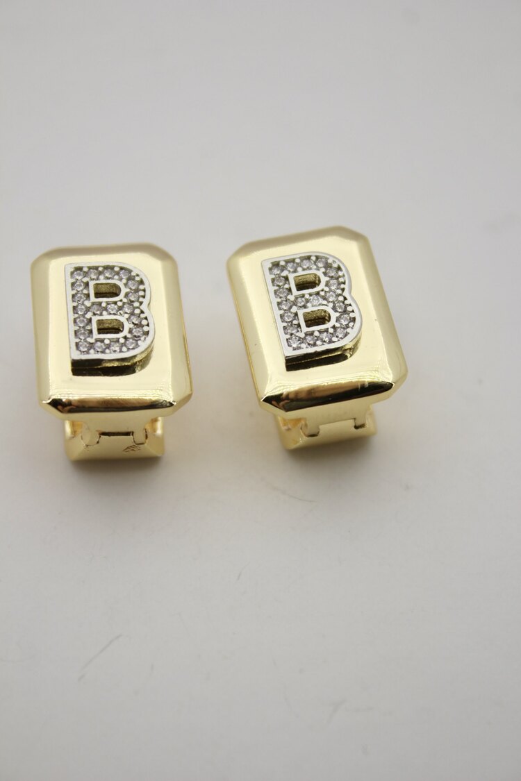 VIP Taşlı B Plaka Küpe | Gold