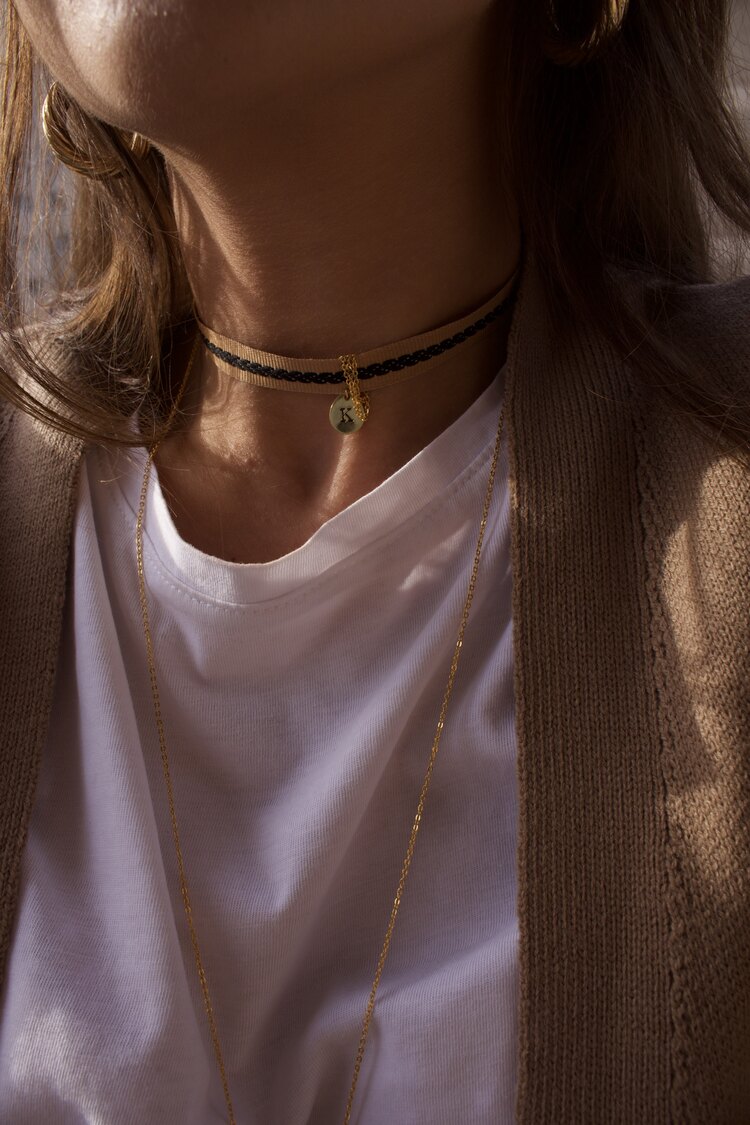 Line Kahve Pullu Choker Kolye | Gold | SANA ÖZEL 