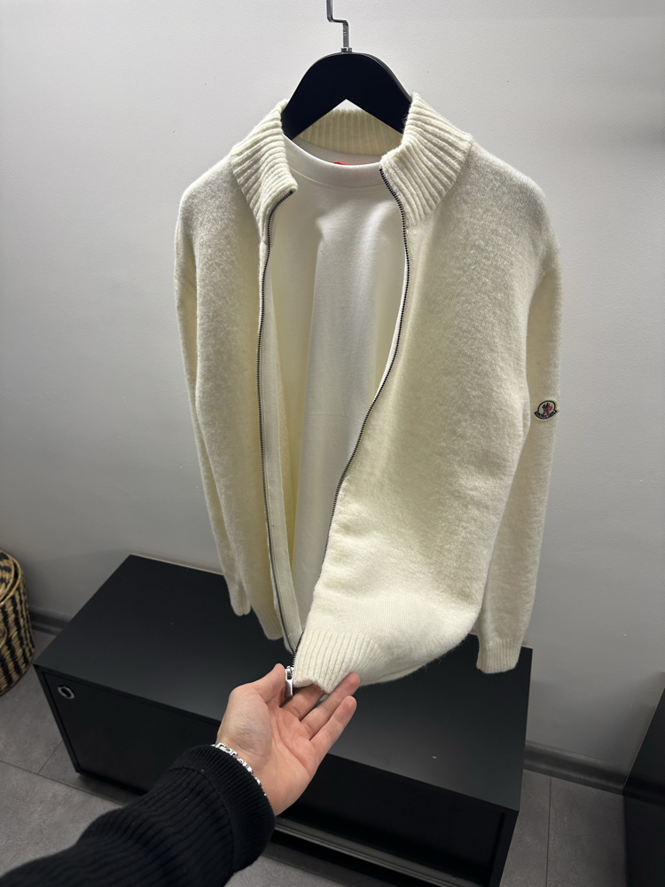 Moncler Ecru Full Wool Zip Jumper