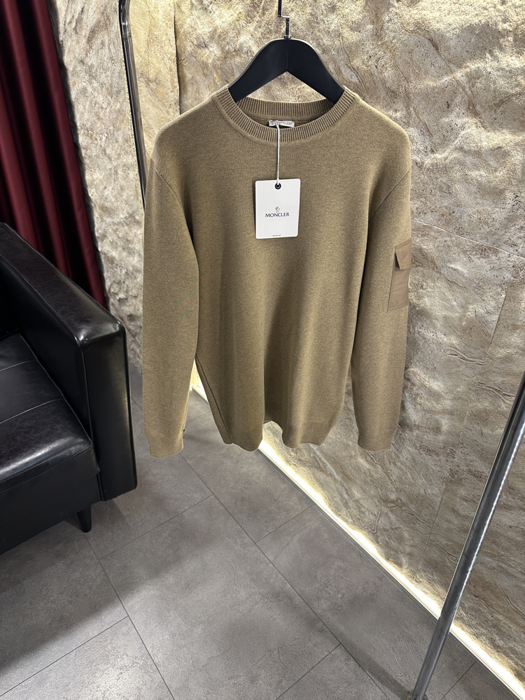 Moncler Kol Cep Detaylı Taş Rengi Kazak