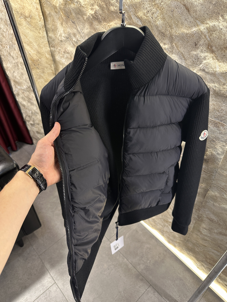 Moncler Triko Örme Siyah Renk Ceket