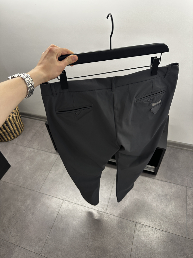 Prada Koyu Gri Regular Fit Jogger