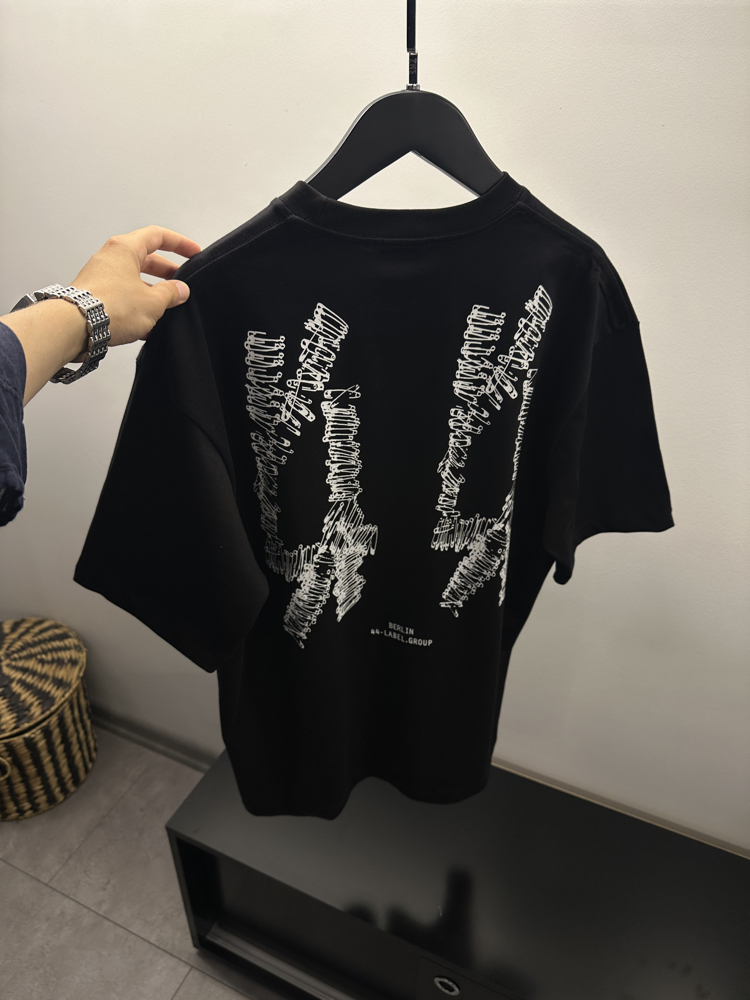 44 Label Group Çengel İğne Logo T-Shirt