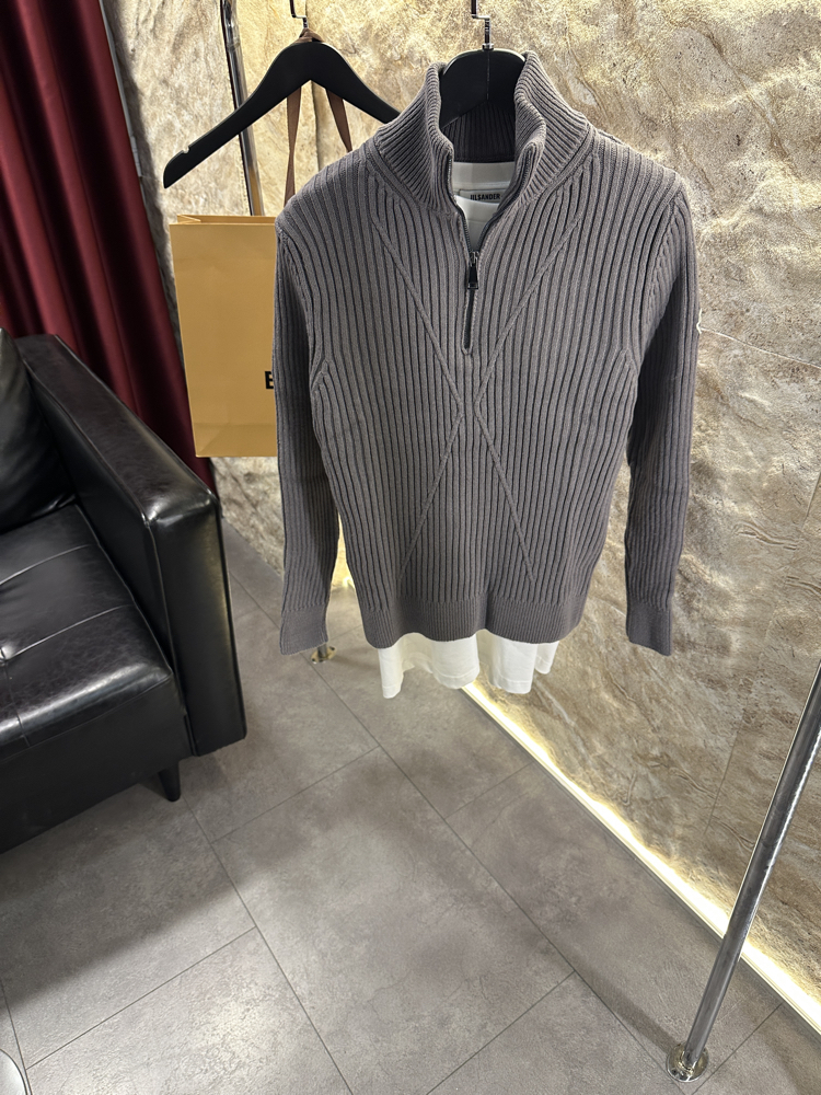 Moncler Vizon Rengi Örme Triko Kazak