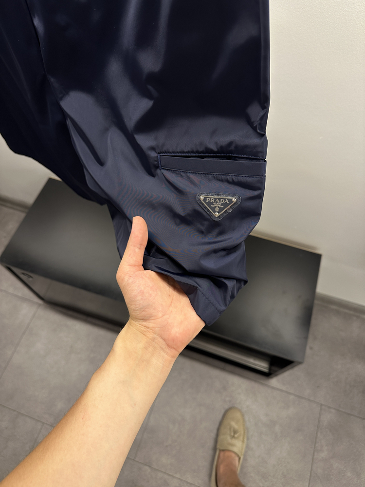 Prada Lacivert Renylon Kumaş Şort