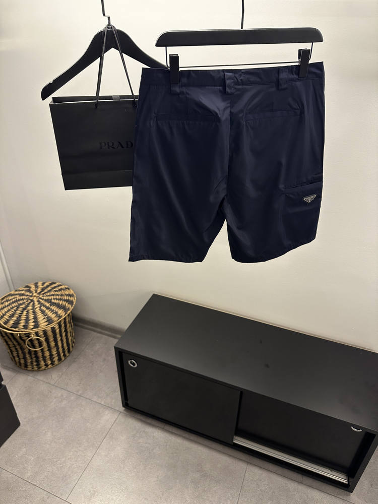 Prada Lacivert Renylon Kumaş Şort