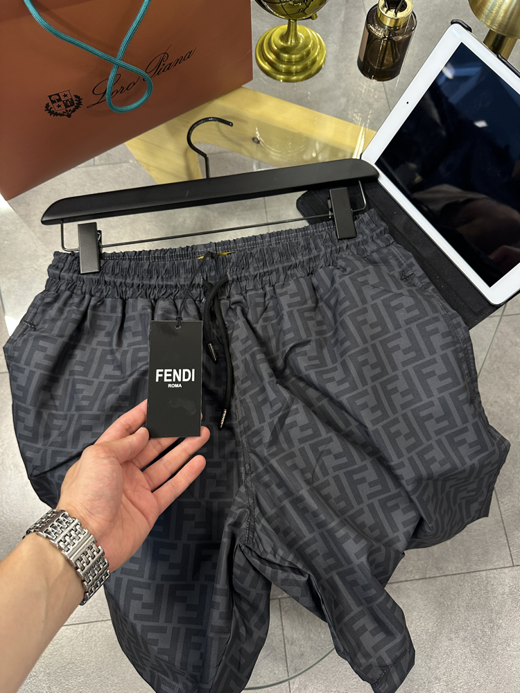 Fendi FF Logo Baskılı Deniz Şortu