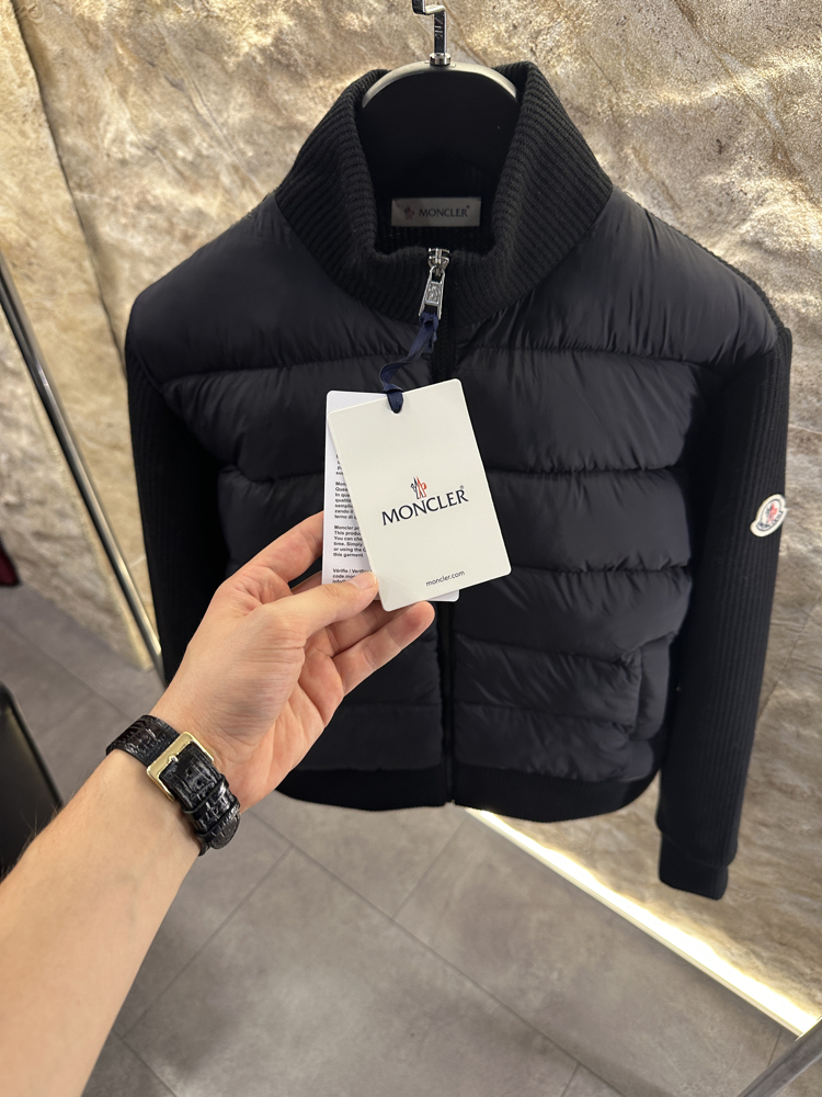 Moncler Triko Örme Siyah Renk Ceket