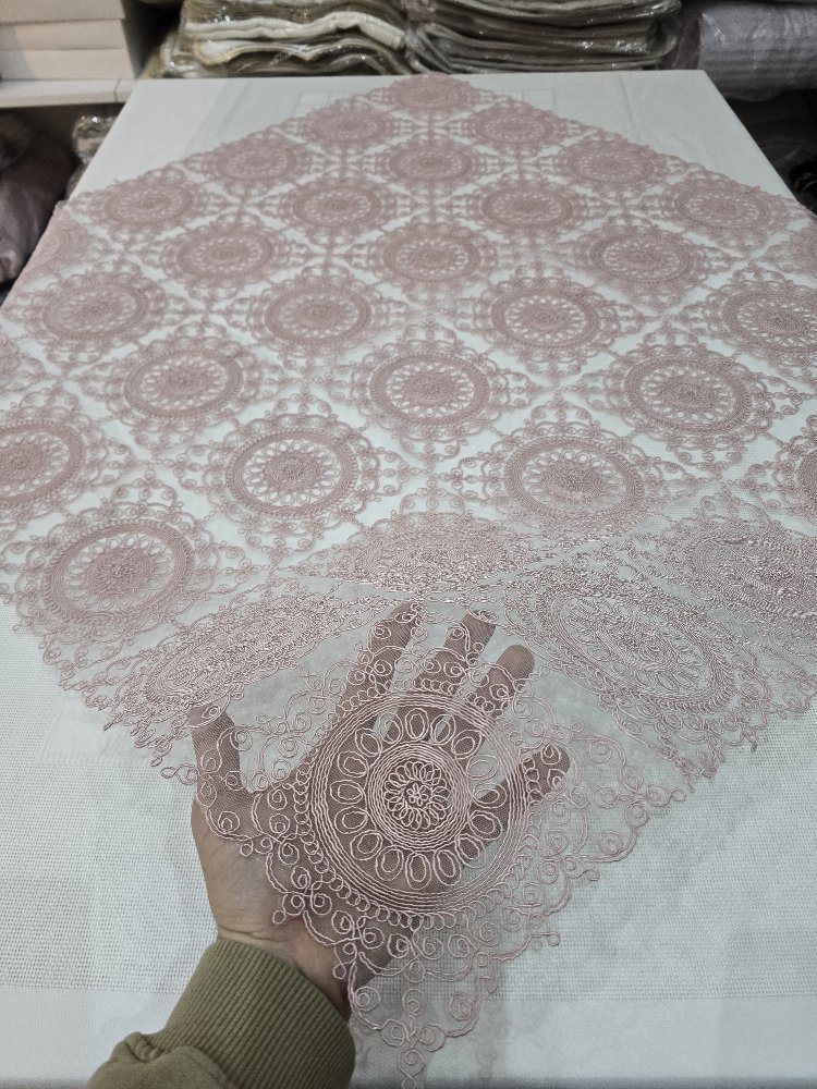 Kare Dantel Fiskos Pudra