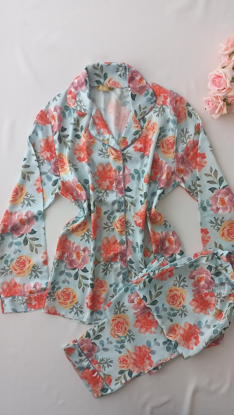 Neşe Saten Pijama Takımı 