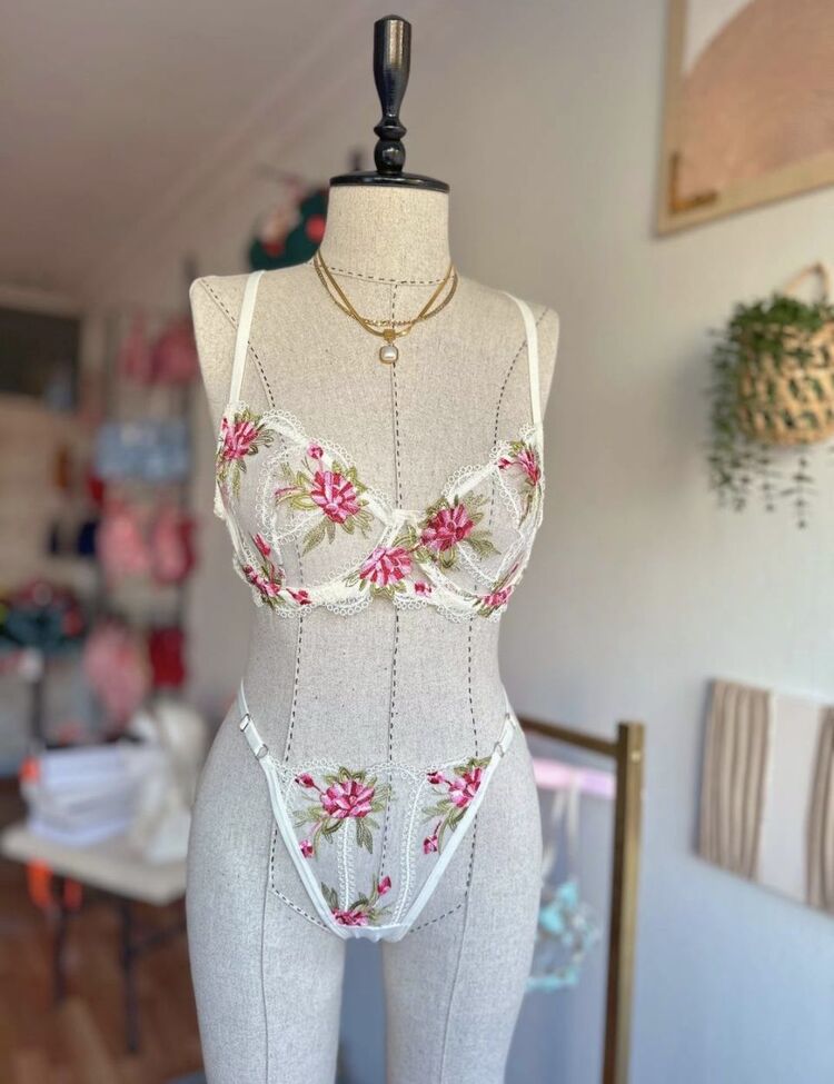 Ekru Büyük Beden Bralet Takımı