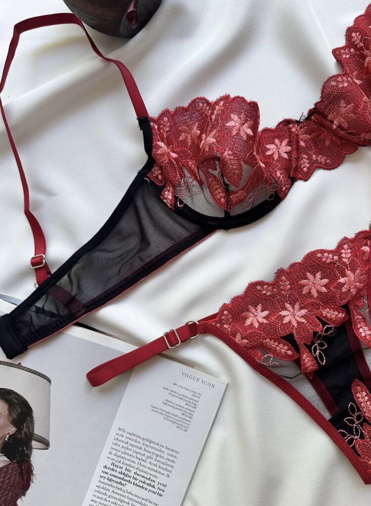 Yakut Bralet Takımı