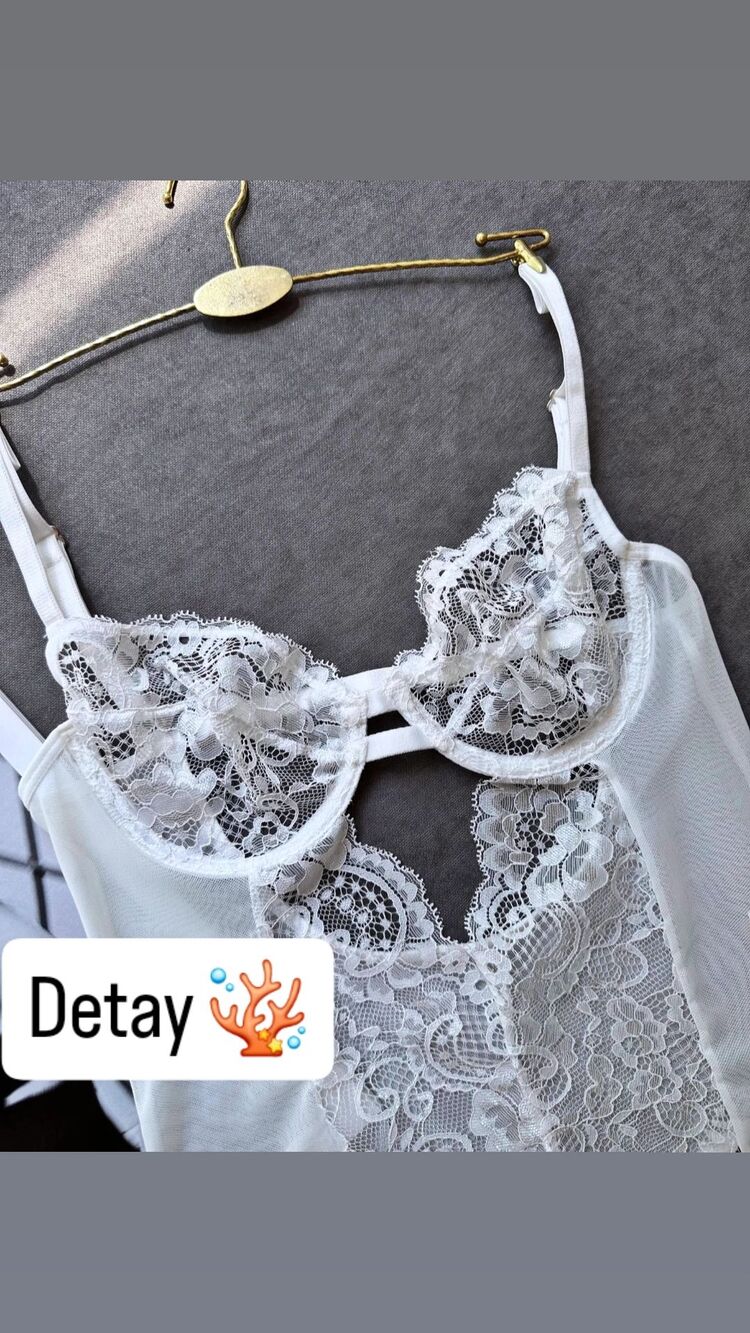 İnci Bodysuit