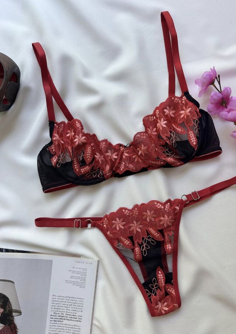 Yakut Bralet Takımı