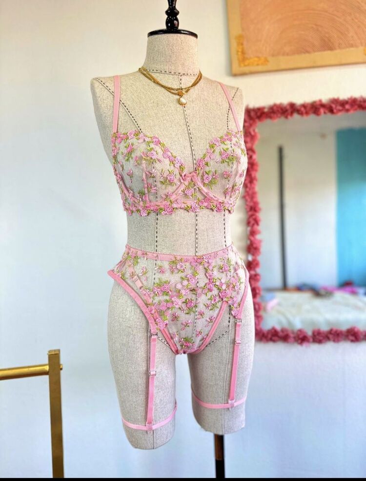 İpek Jartiyer Bralet Takımı