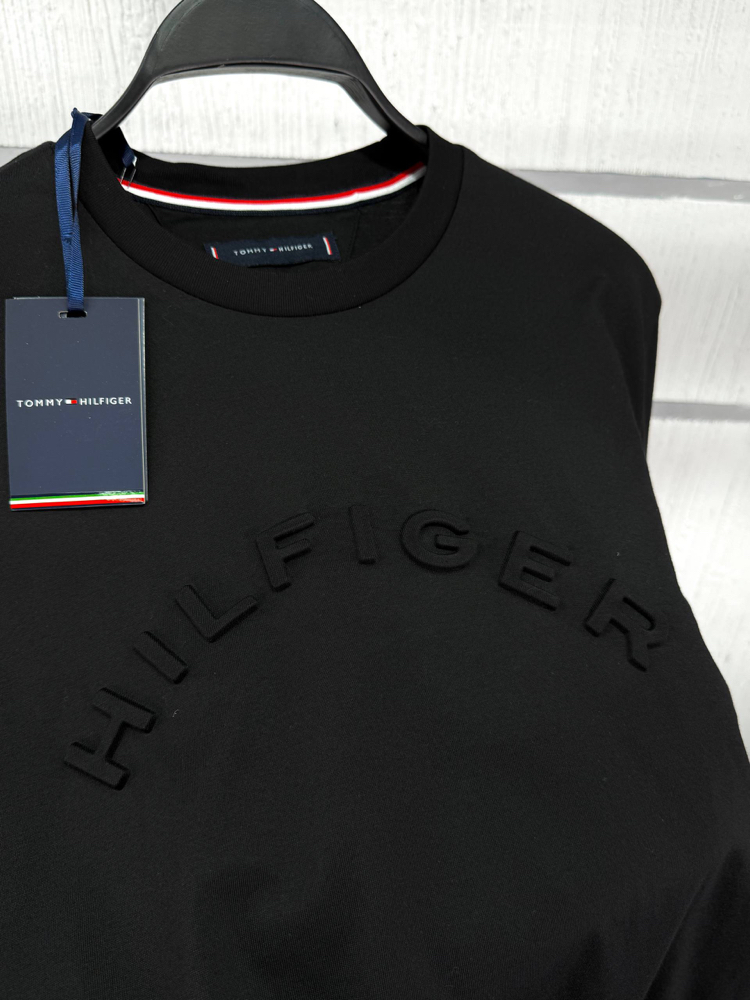 Tommy Erkek Regular Fit Siyah Tişört