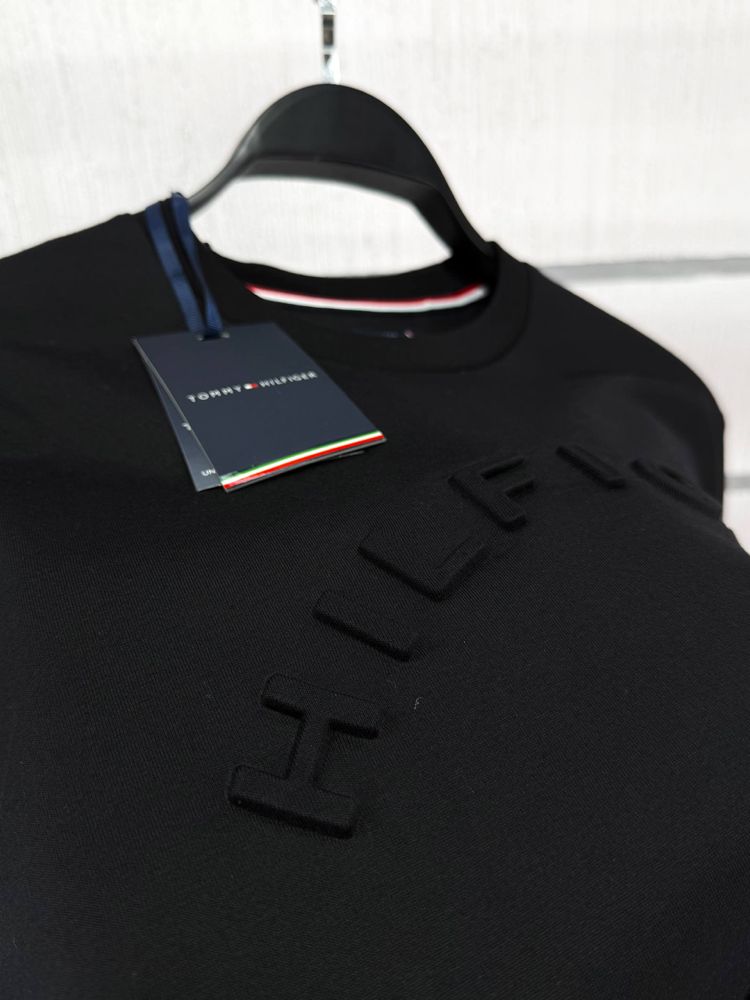Tommy Erkek Regular Fit Siyah Tişört