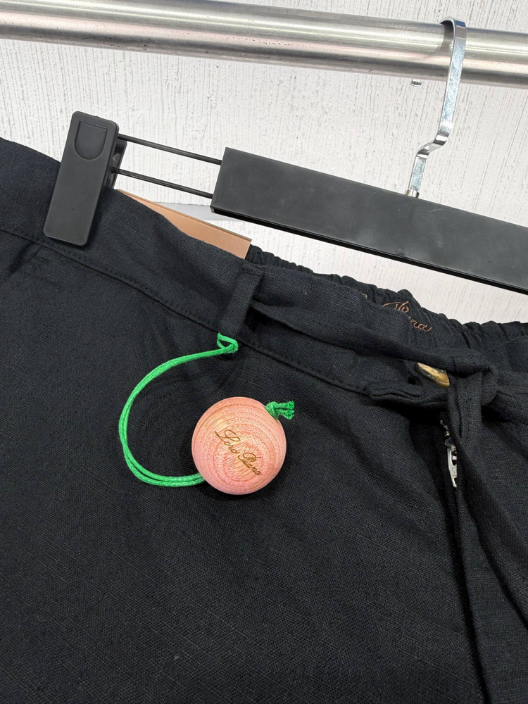 Loro Piana Erkek Regular Fit Siyah Keten Şort