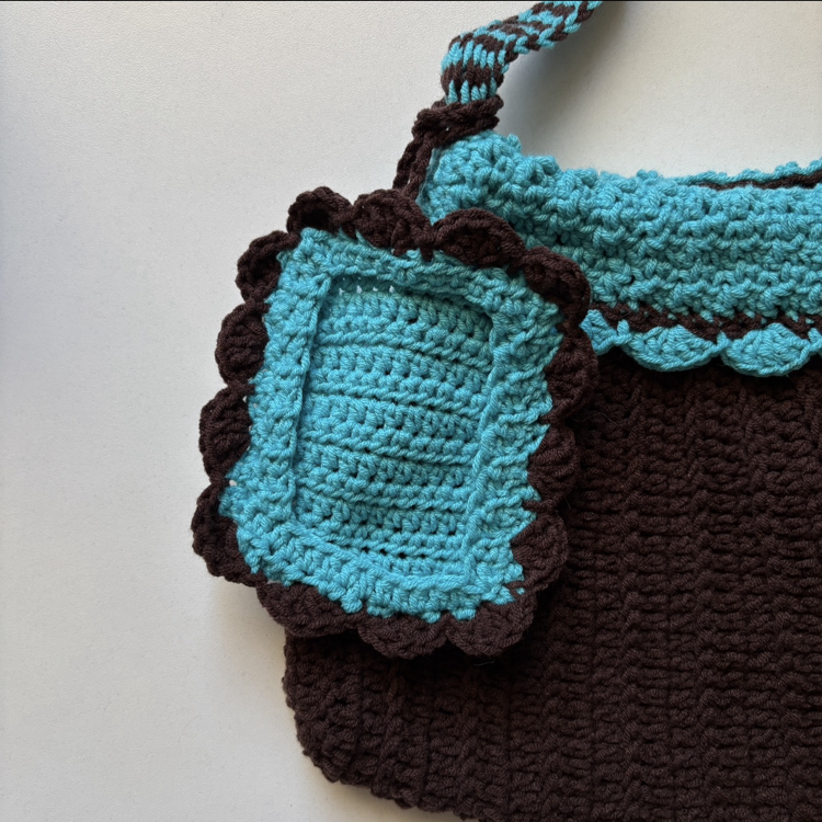 button bag by meiscrochet