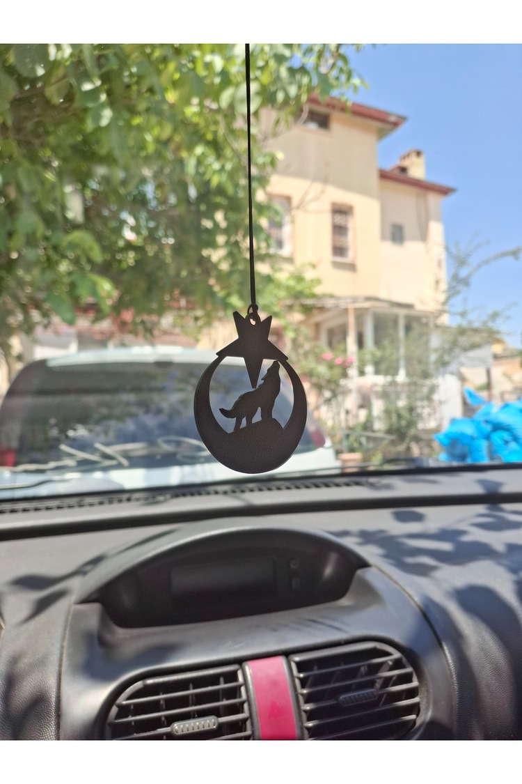 Ay ve Yıldız İçinde Uluyan Kurt Figürü Araç Ayna Süsü - 68681000016