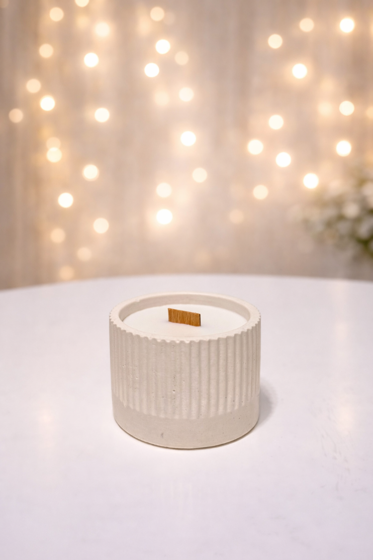 Taş Tozu Kap Mumluk – Vanilya Kokulu Soya Wax Mum | El Yapımı