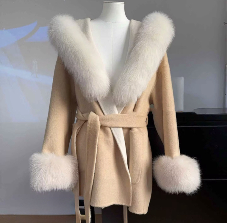 Lola Coat