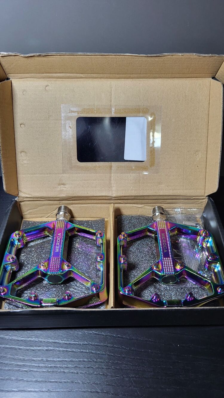 Meroca rainbow çivili pedal