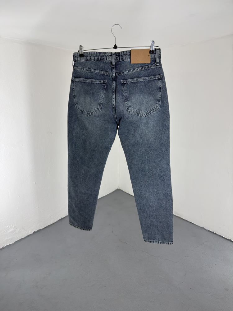 Boyfriend Smoke Blue Jean