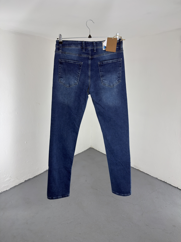 SlimFit Koyu Mavi Jean