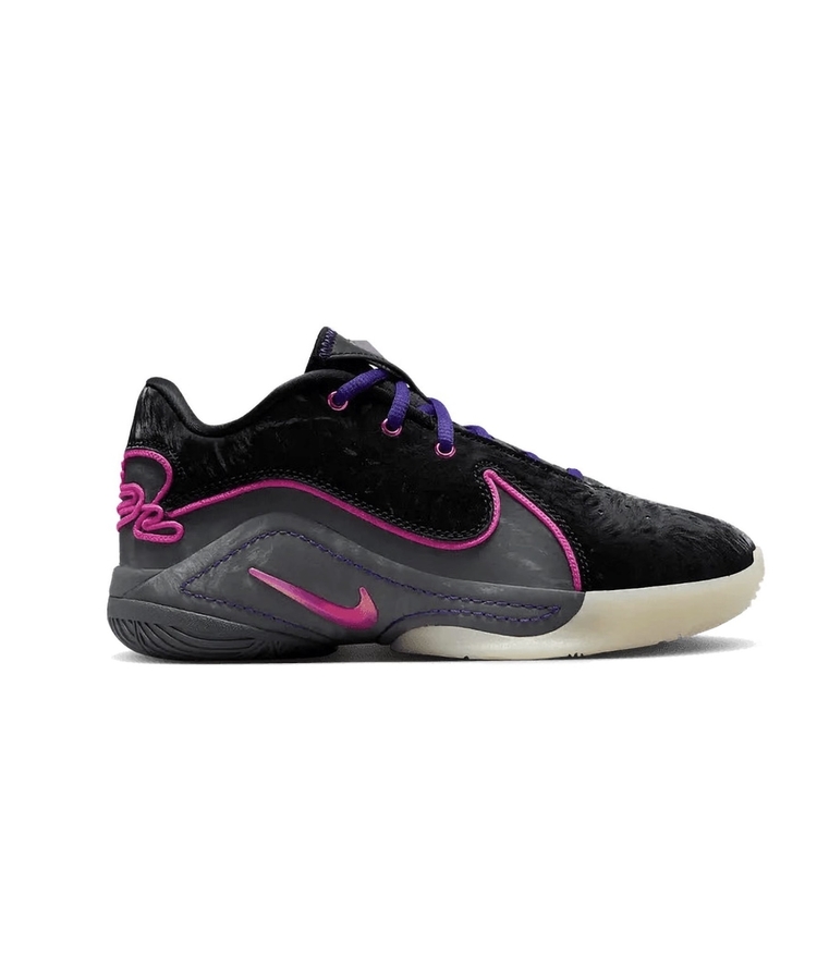 Nike LeBron 22 Blacklight