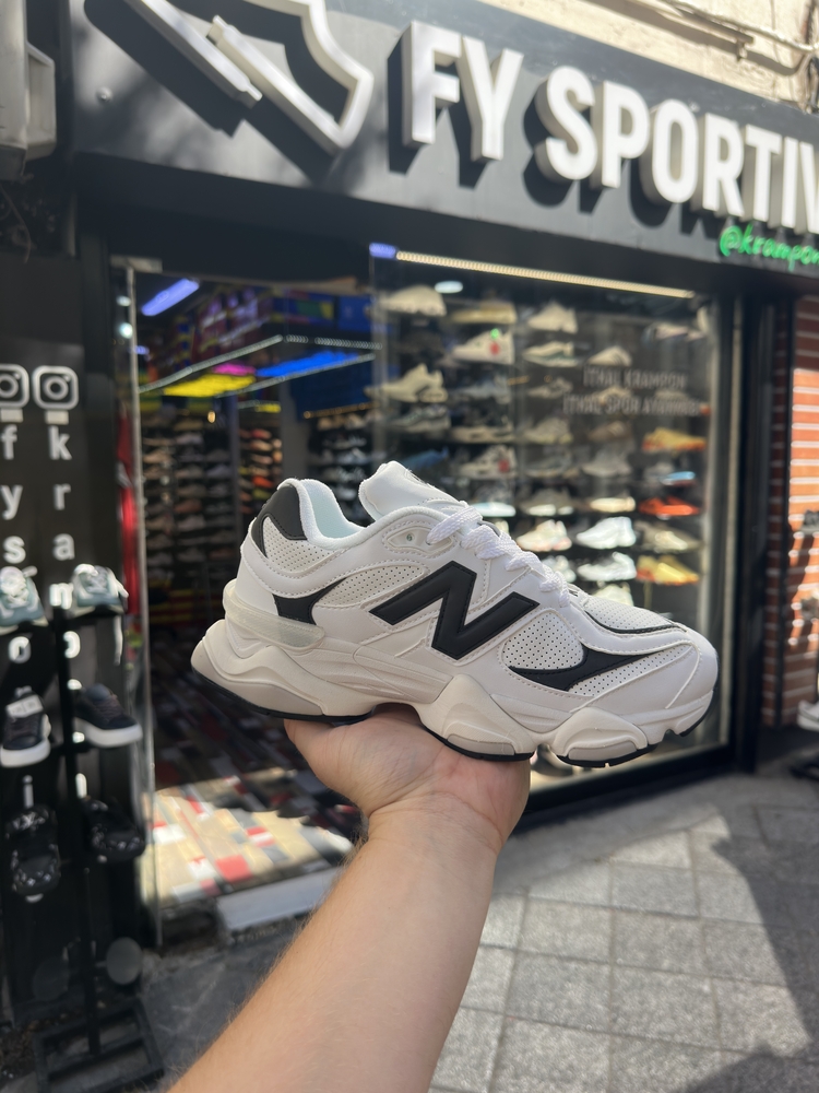 New balance 9060 White Black