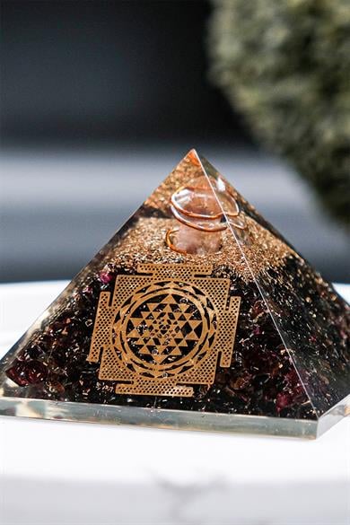 Garnet Piramit Orgonit