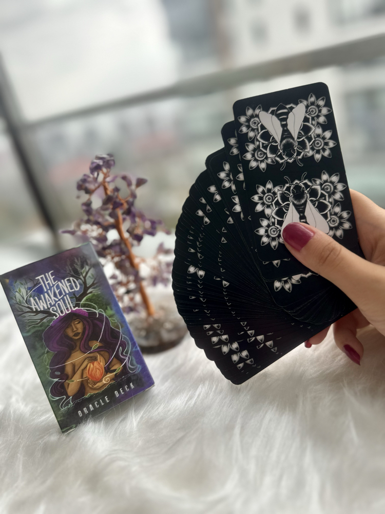 The awakened soul oracle