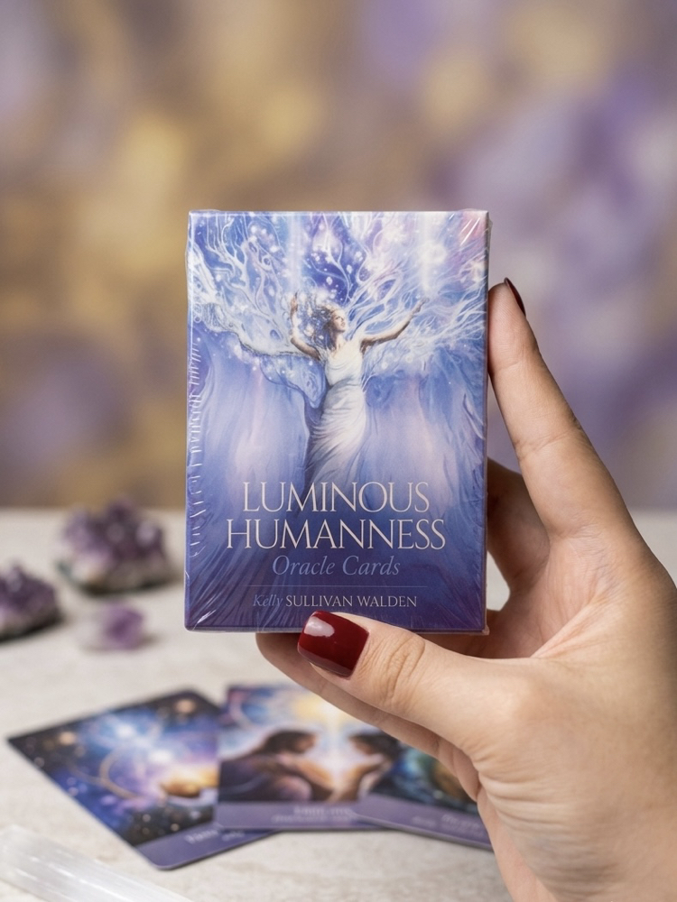 Lumınous humanness oracle