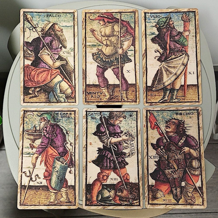 Sola busca tarot (yüksek kalite)