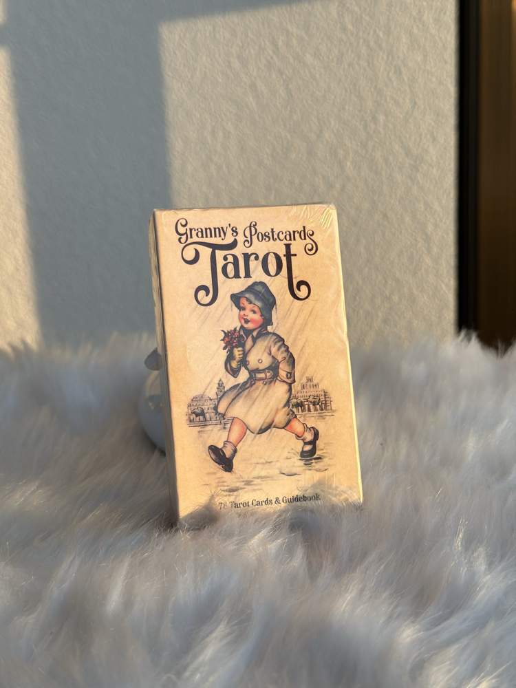 granny's postcards tarot