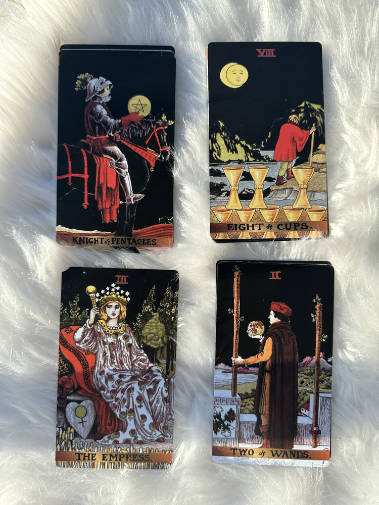 Black tarot 