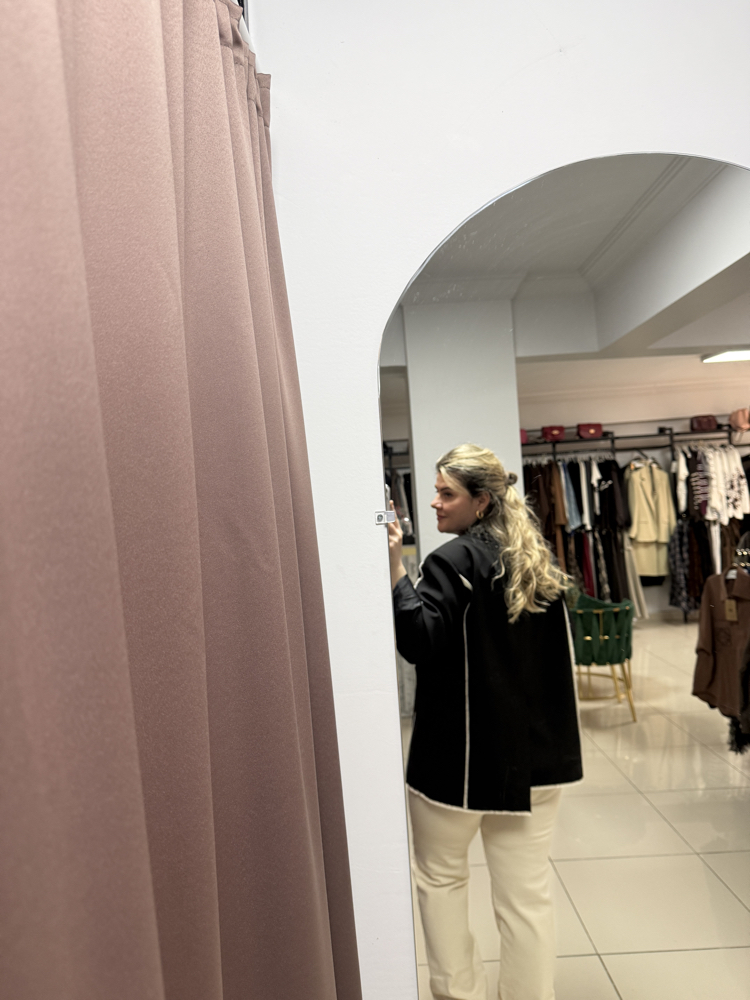 Asimetrik kesim blazer