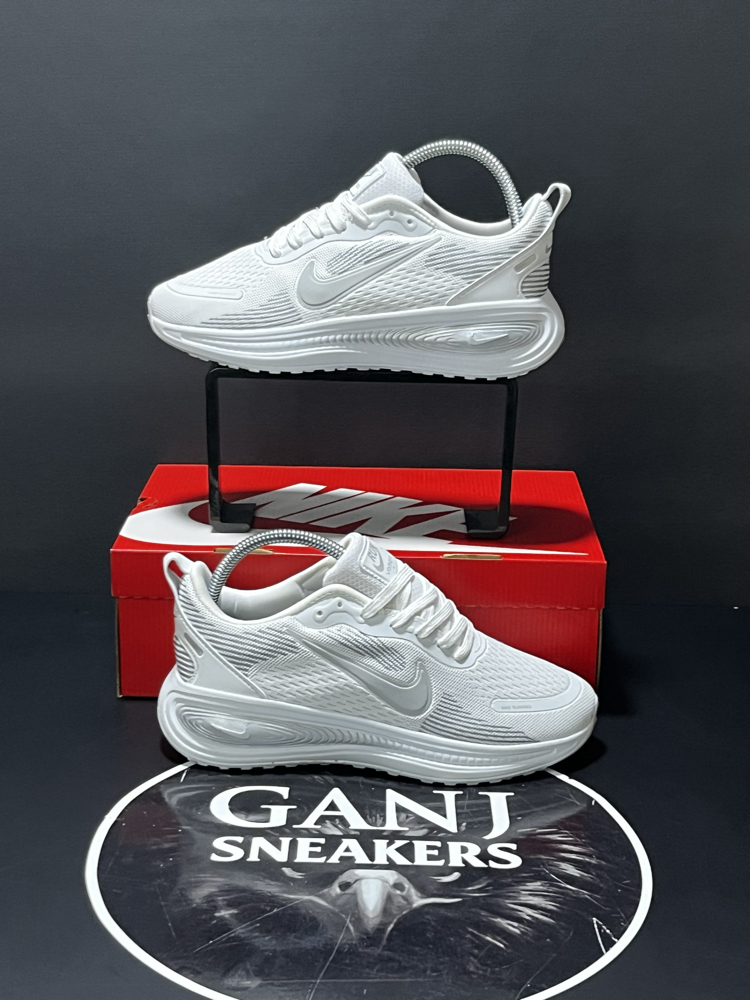NIKE VOMERO BEYAZ&GÜMÜŞ